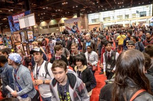 C2E2 - crowd (web)