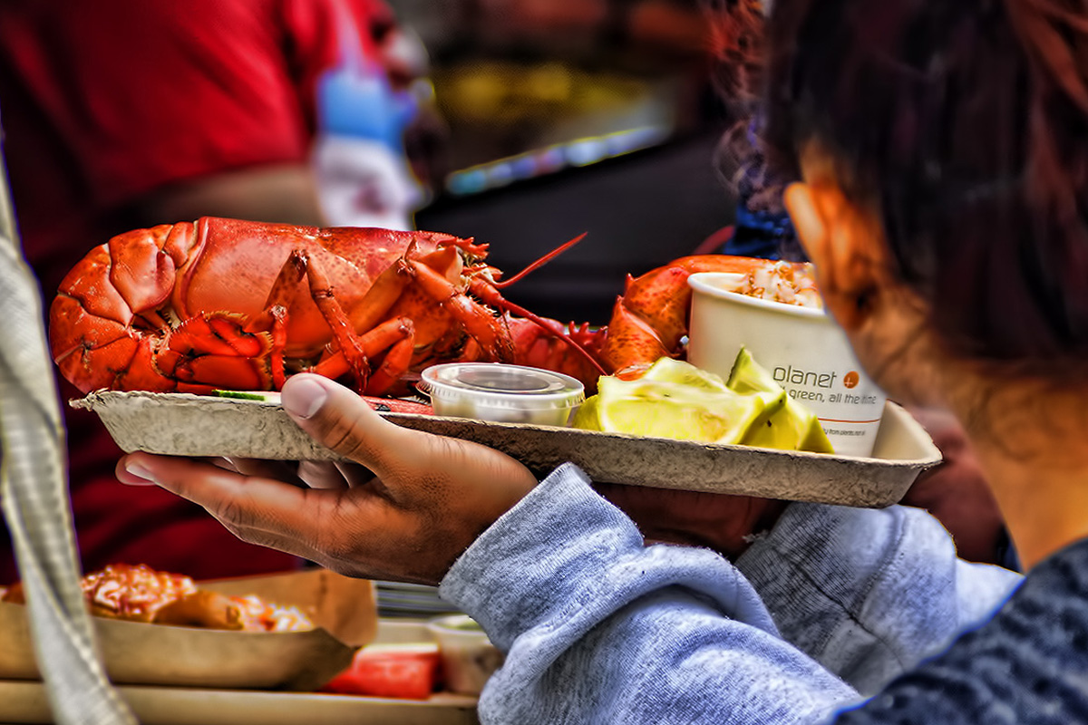 The Big City Blog Lobster Fest, Broadway in Chicago’s free summer