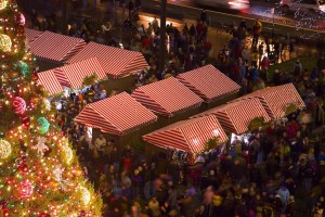 Christkindlmarket Hustle - Low Res (web)