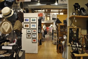 Andersonville Galleria - web