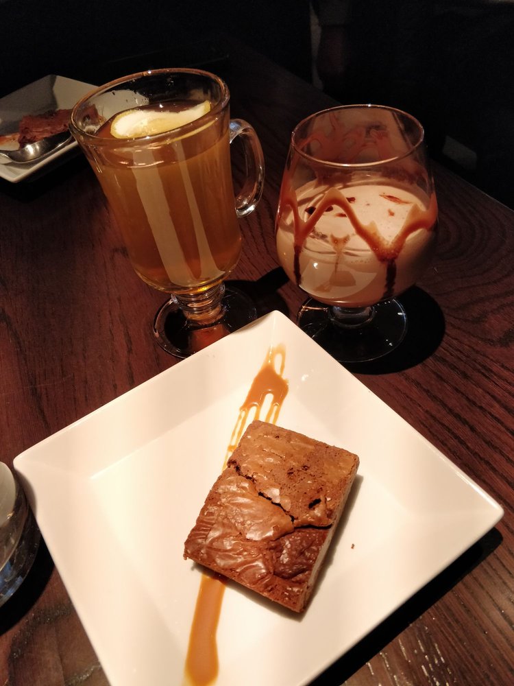 Best in Chow tour Devouring Chicago Food delectable three